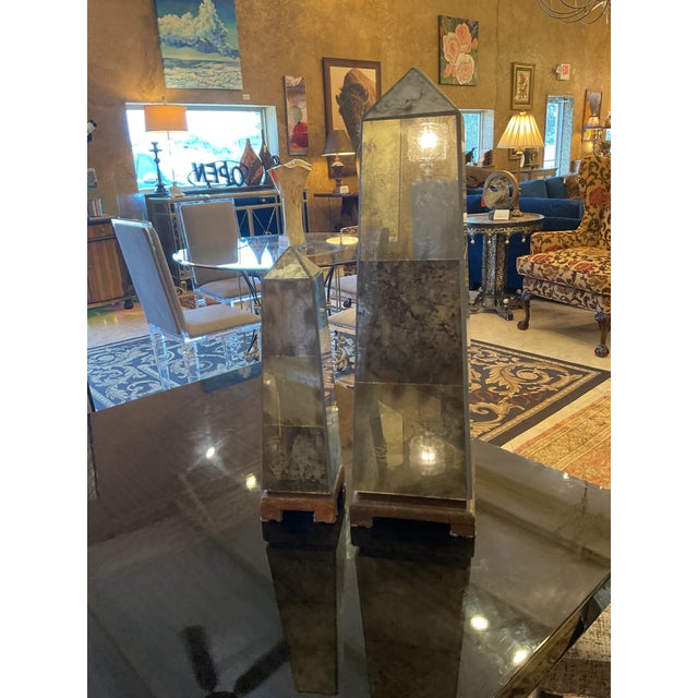 Rustic European Set of 2 Antique Mirrored Obelisks For Sale - Image 3 of 6
