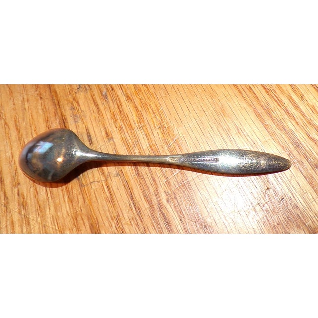 Original box, vibrant intact enamel (no major chips/cracks visible in photos), full set, Danish origin. Beautiful examples...