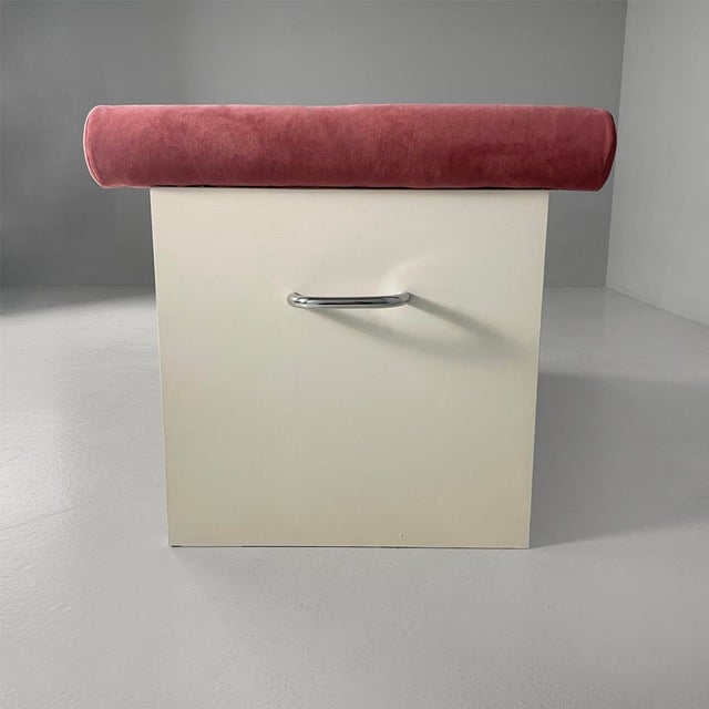 Italian Chaise Lounge Juan by Marco Panini for Memphis, 1987 For Sale - Image 3 of 17