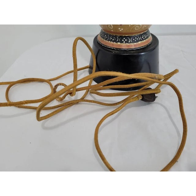 Italian Mid-Century Modern Ars Artigiana Deruta Hand Crafted Ceramic Table Lamp For Sale - Image 9 of 10