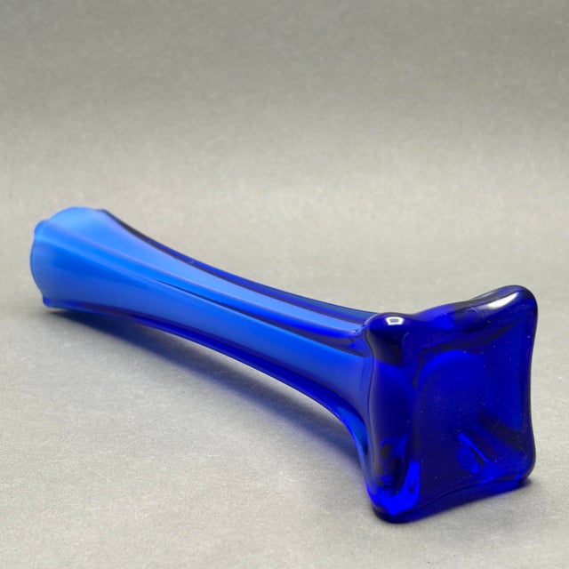 Blue Vintage Mid Century Modern Cobalt Blue Cased Glass Bud Vase For Sale - Image 8 of 8