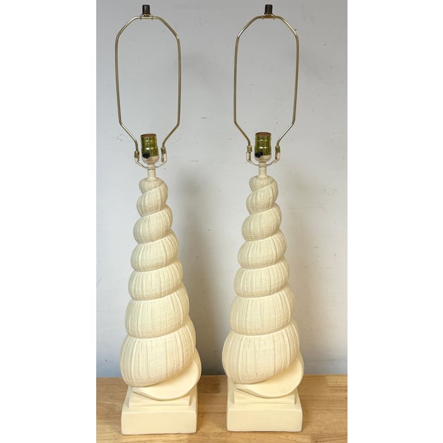 1980s Hollywood Regency Spiral Seashell Form Plaster Table Lamps - a Pair For Sale In West Palm - Image 6 of 15