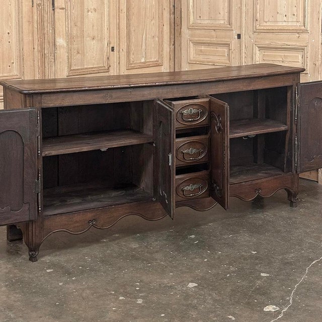 18th Century Country French Buffet ~ Enfilade For Sale - Image 9 of 12