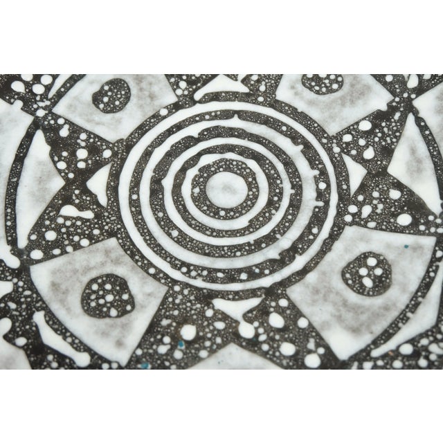 1960s Large Mid-Century Grey and Brown Glazed Ceramic No. 1075-31 Ankara Bowl from Carstens Tönnieshof, 1960s For Sale - Image 5 of 11