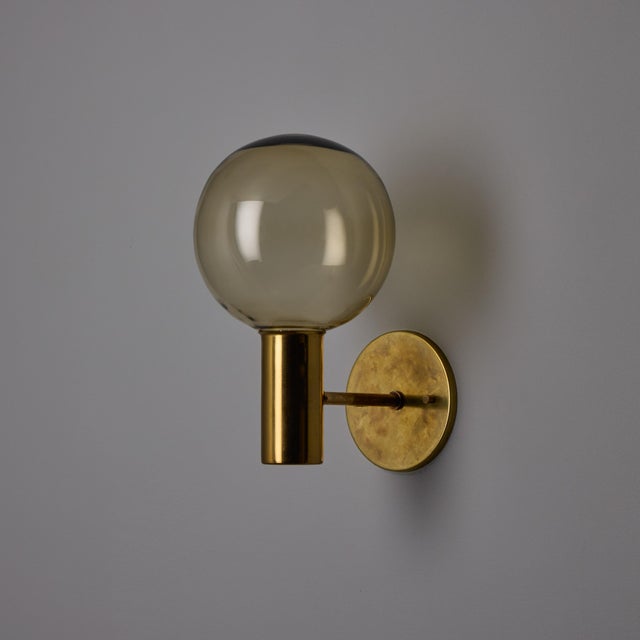 1960s Hans Agne Jakobsson #V149 Glass & Brass Wall Lamp for Markaryd For Sale - Image 12 of 13