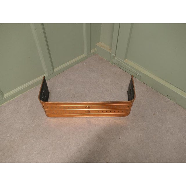Victorian Art and Crafts Copper Fender This is a Beautifully Designed Victorian Brass Fender it is decorated with roundels...
