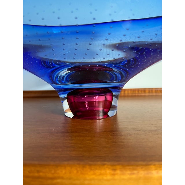 Signed Göran Wärff Kosta Boda Cobalt Blue & Ruby Art Glass Centerpiece Bowl For Sale - Image 12 of 12