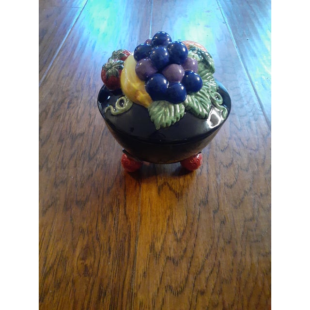 Fitz and Floyd 1990s Fitz & Floyd Lidded Pedestal Fruit Bowl For Sale - Image 4 of 7