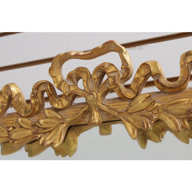 1980s Carvers Guild Carved Bow Top Gold Gilt Wall Mirror For Sale - Image 5 of 13