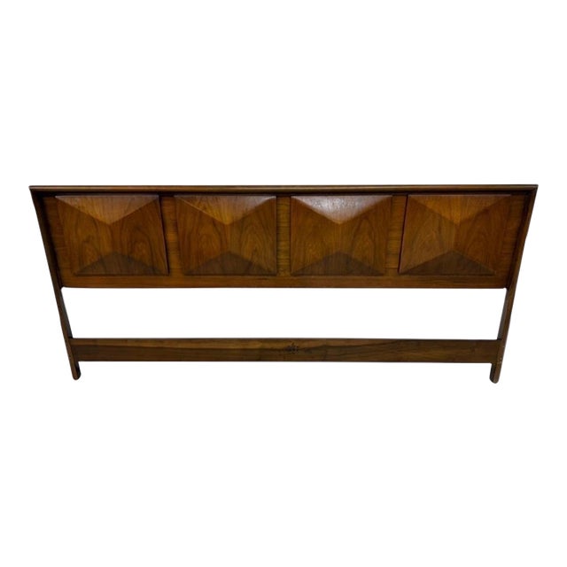 Mid-Century Modern United Diamond King Size Walnut Headboard For Sale