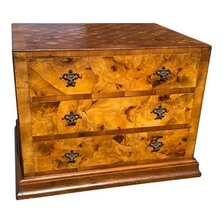 Vintage Mid-Century Modern Burl Olive Wood Nightstand For Sale