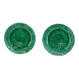 19th Century Pair of Wedgwood Majolica Plates For Sale