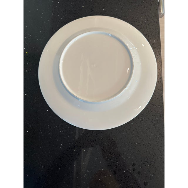 Ceramic 1980s Pottery Barn Great White Large Rimmed Plates Set of 5 For Sale - Image 7 of 7