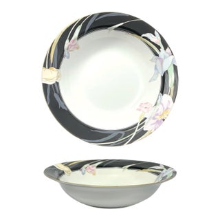 1980s Mikasa “Charisma, Black” Round Porcelain Serving Bowl For Sale