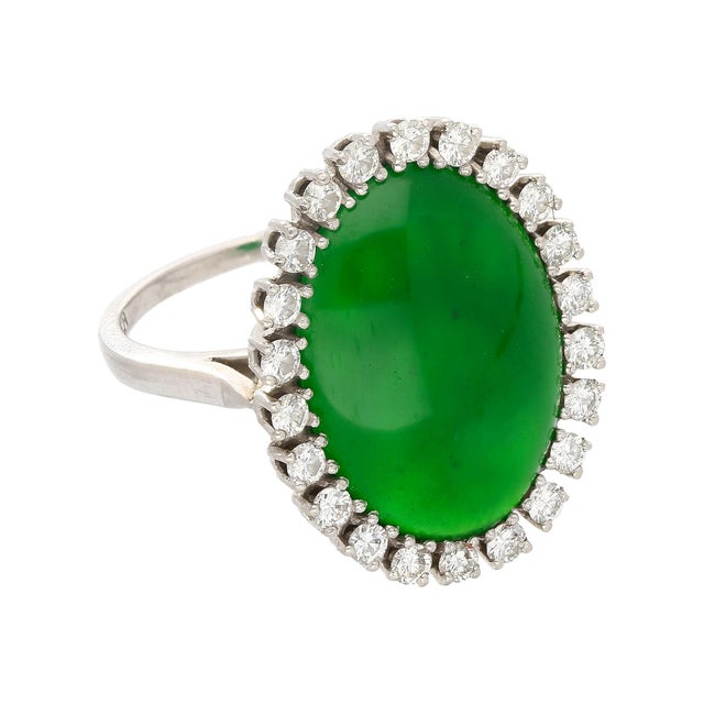 1920s Antique Jadeite Jade & Diamond Halo Platinum 900 Statement Ring, Size 6 For Sale - Image 5 of 8