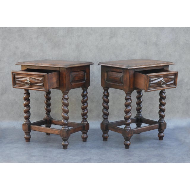 Early 20th Century Louis XIII French Oak Bedside Cabinets with Barley-Twist Legs, 1930, Set of 2 For Sale - Image 3 of 12