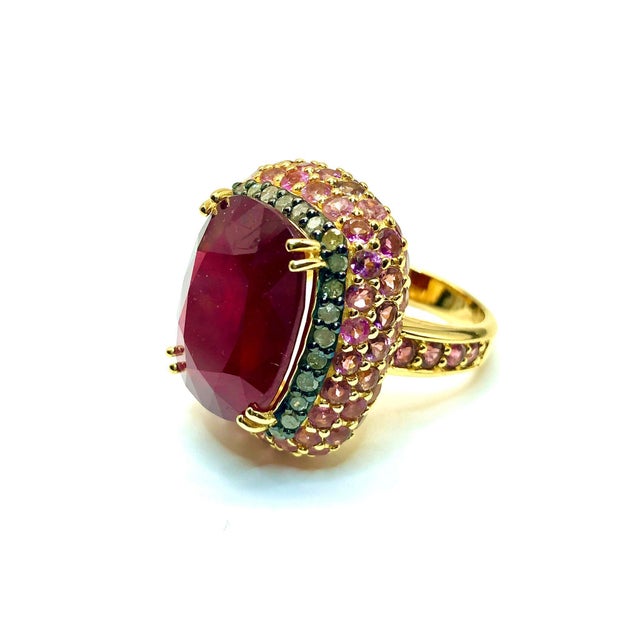 Red Bochic “Capri” Vintage Ruby, Emerald & Pink Sapphire Ring Set 18K Gold & Silver For Sale - Image 8 of 14