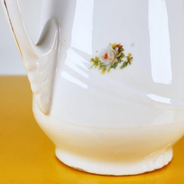 Teapot with Floral Motifs from Ginori For Sale - Image 6 of 13