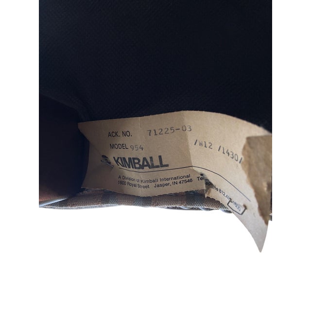 Late 20th Century Kimball Queen Anne Gooseneck Side Chair - A Pair For Sale - Image 11 of 13