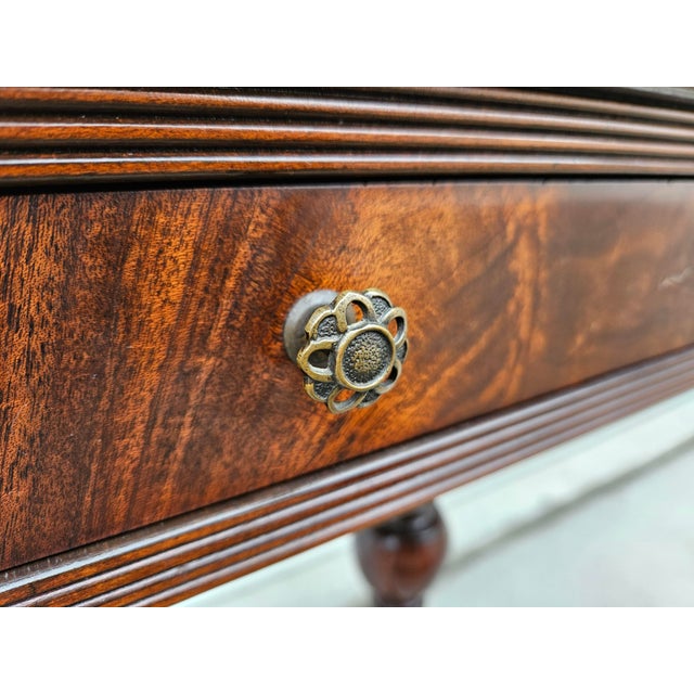 Mahogany Pedestal Drop Leaf Side Table For Sale - Image 6 of 12