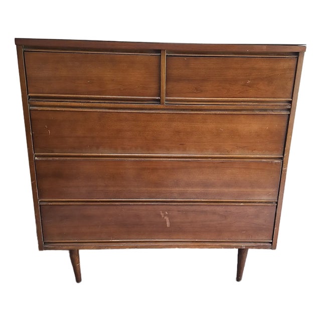 1960s Dixie Mid Century Modern 5 Drawer Chest of Drawers For Sale
