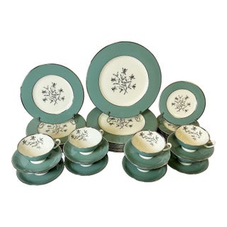 1970s Vintage Hollywood Regency Art Nouveau Lenox Kingsley China Dinnerware - (8) 5 Pc Place Settings - 40 pcs For Sale
