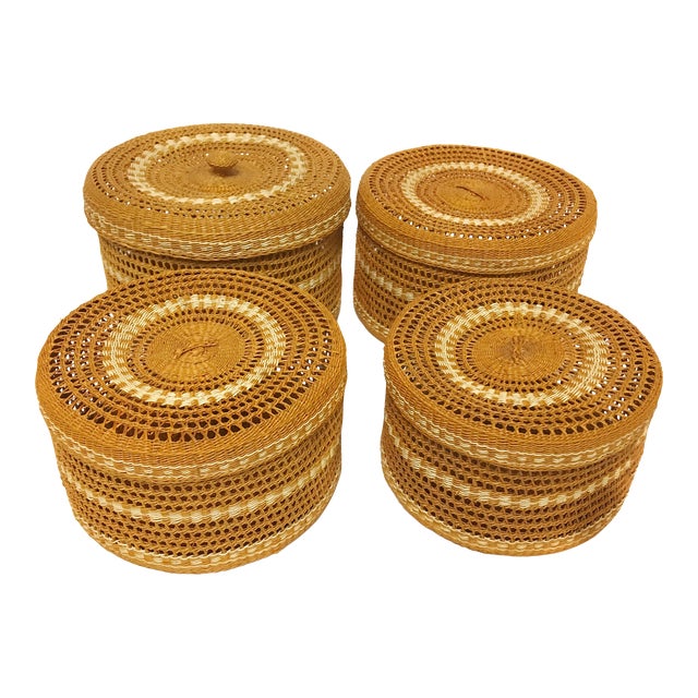 Mid 20th Century Hand Woven Lidded Nesting Storage Baskets - Set of 4 For Sale