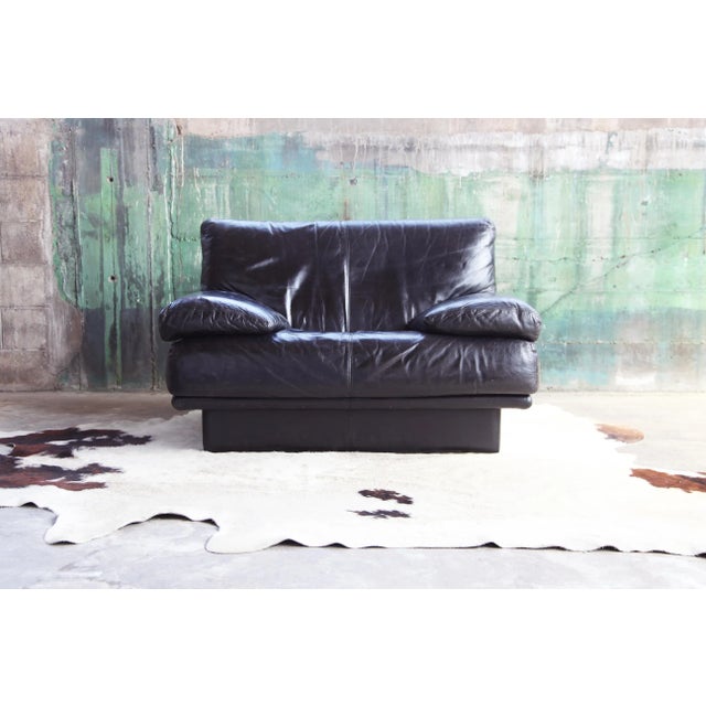 1980s Postmodern Italian Nicoletti Salotti Plinth Base Black Leather Lounge Chair For Sale - Image 11 of 11
