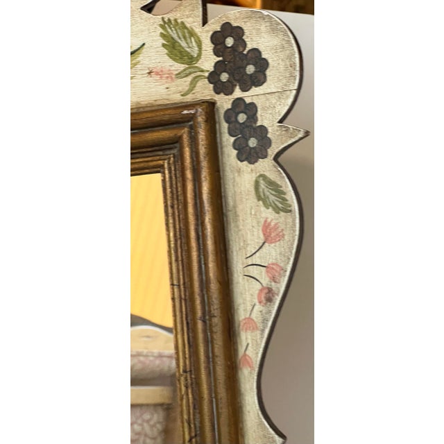 Vintage Hand-Painted Tole Fruit Basket Carved Wood Wall Mirror With Gilt Frame – Italian/Folk Art Cottage Style For Sale - Image 9 of 12