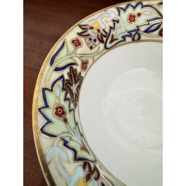Chinoiserie Early 20th Century Morimura Sauce Bowl With Stand and Ladle For Sale - Image 3 of 12
