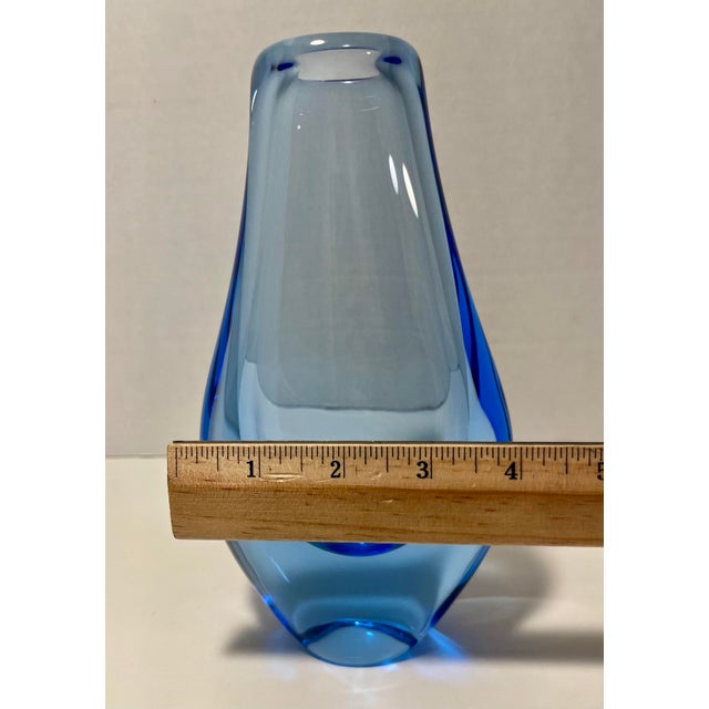 Vintage Murano Goccia Teardrop Art Glass Vase Blue Sommerso Italian 7.75” For Sale In Los Angeles - Image 6 of 6