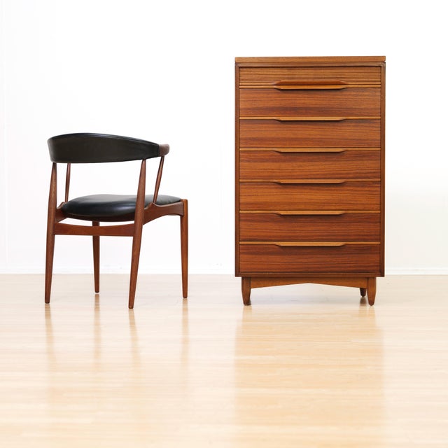 Mid-Century Modern Pair of Tallboy Dressers by White & Newton For Sale - Image 3 of 17