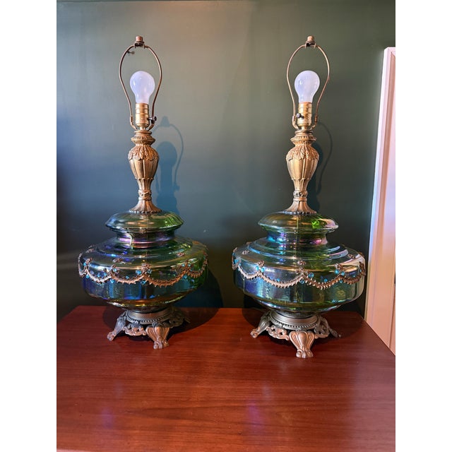 Hollywood Regency Pair of Vintage Green Iridescent Glass Hollywood Regency Table Lamps, in the Manner of Carl Falkenstein For Sale - Image 3 of 8