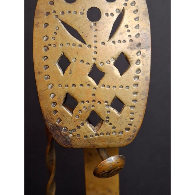 18th C Rare Museum Grade Antique Brass Double Crusie Phoebe Lamp Huge 8.5" Pierced Backplate Marked For Sale - Image 12 of 16