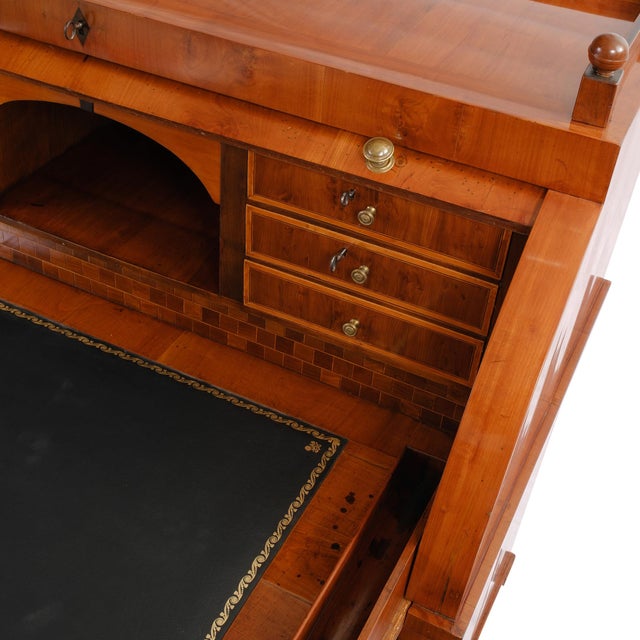 Secretary Empire, circa 1810, cherrywood, cylinder lock with pull-out writing surface, leather inlay, beautiful...