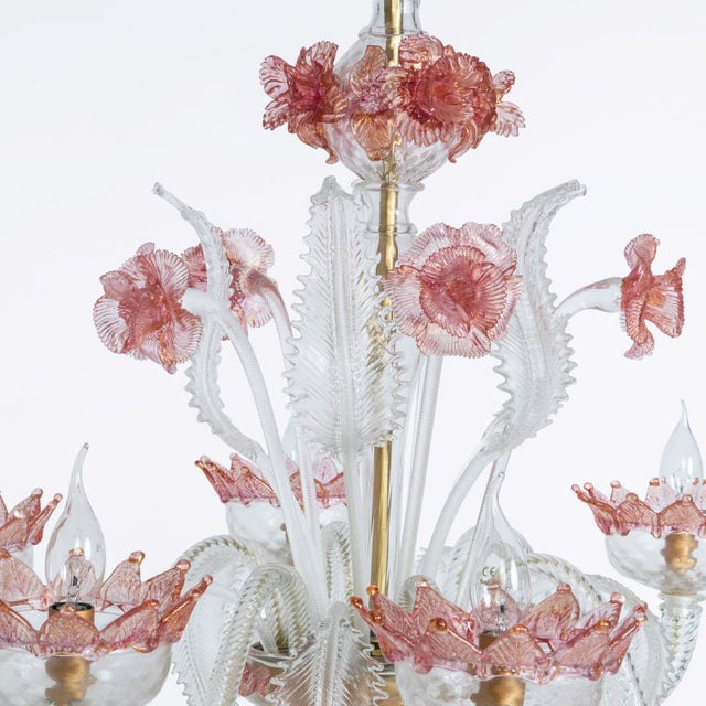 1960s Venetian 6-Light Chandelier in White and Pink Murano Glass, 1960s For Sale - Image 5 of 9