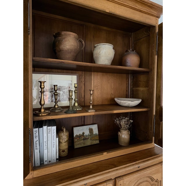 Camel Early 20th Century French Oak Double Corps For Sale - Image 8 of 11