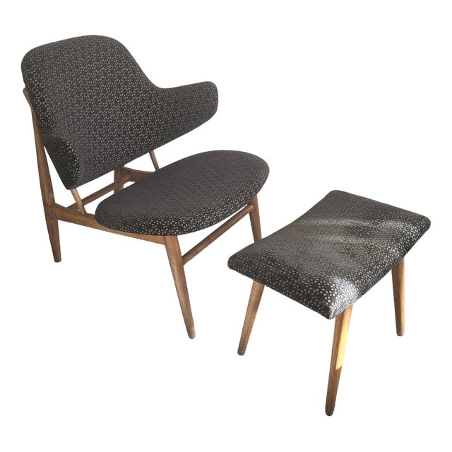 Set of Shell Chair with Ottoman attributed to Ib Kofod-Larsen for Christensen & Larsen, Denmark, 1955 For Sale
