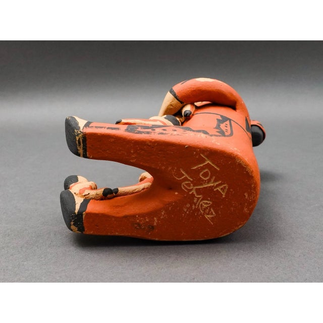 Ceramic Mid 20th Century Toya Jemez Pueblo Native American Storyteller Six Children Pottery Sculpture For Sale - Image 7 of 10