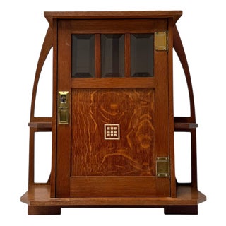 Arts & Crafts Wall Cabinet in Oak from Onder den Sint Maarten, 1900s For Sale