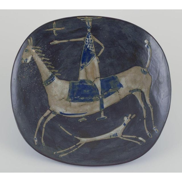 Pre-owned goods are exempt from import duties for U.S. customers. Therefore, no import tariffs will be applicable to your...