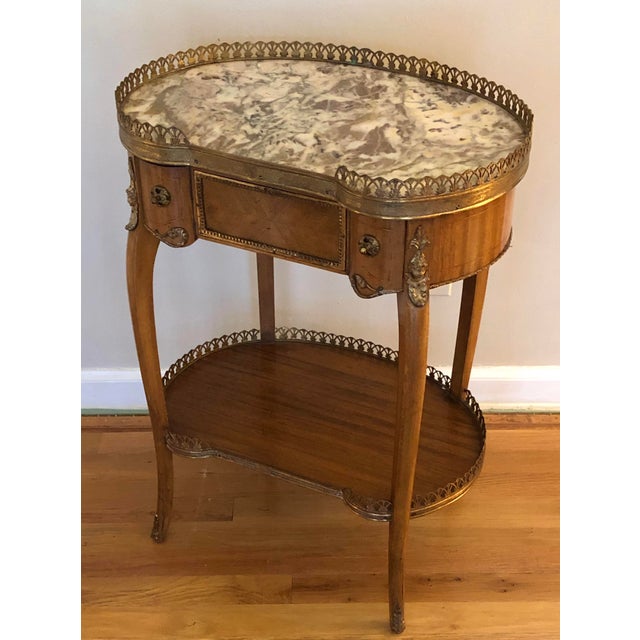 Antique French Ormolu Mounted Marble Top Kidney Shaped Accent Table For Sale - Image 4 of 12
