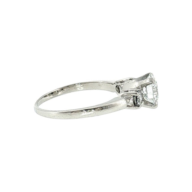 Contemporary Late 20th Century Platinum 1.18 Carat Brilliant Cut Diamond 3 Across Ring, Size 7 For Sale - Image 3 of 4