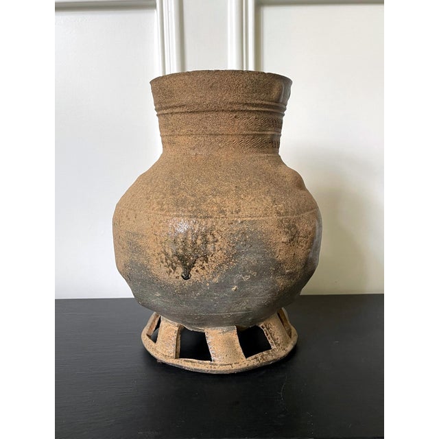 Fine Korean Pottery Footed Jar with Long Neck Silla Period For Sale - Image 4 of 18