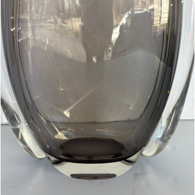 Modern Global Views Modern Smokey Large Fin Vase For Sale - Image 3 of 3