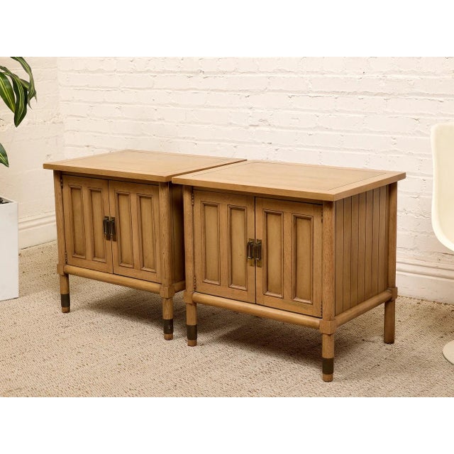 Chocolate Mid 20th Century Pair of American of Martinsville Nightstands For Sale - Image 8 of 12