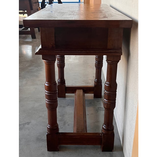 Wood Early 20th Century Spanish Carved Console Table With Two Drawers For Sale - Image 7 of 11