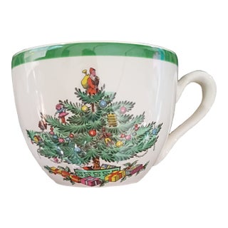 Late 20th Century Spode Christmas Tree Porcelain Mug Made in England For Sale