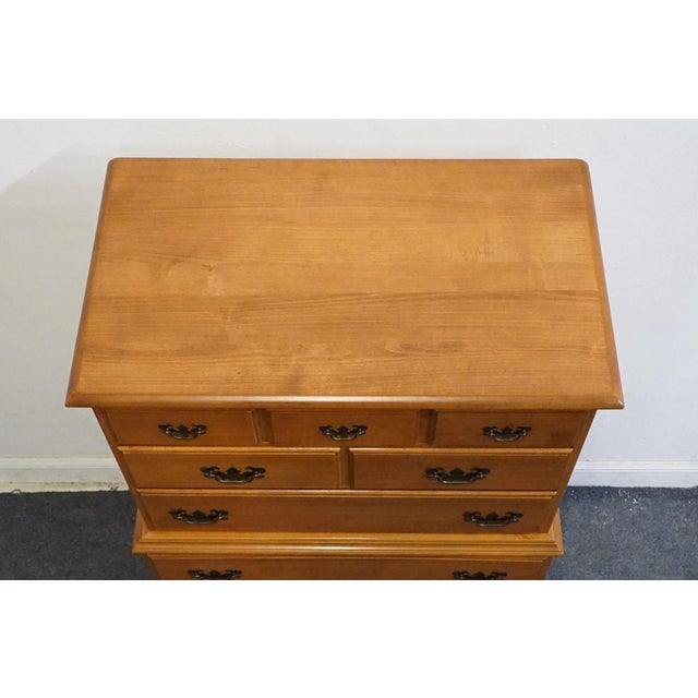 Wood High End Vintage Solid Hard Rock Maple Colonial Early American 33" Chest on Chest 5010 For Sale - Image 7 of 11