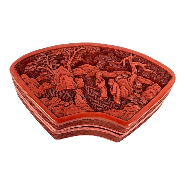 Vintage Chinese Cinnabar Lacquer Box For Sale